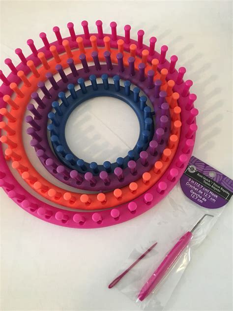 Circular Knitting Loom Kit 4 Round Looms Etsy Circular Knitting