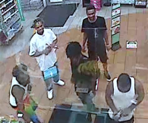5 Suspects Sought In Austin Convenience Store Robbery North Austin