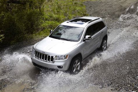 Scarcely a sharp crease can be found. 2013 Jeep Grand Cherokee Laredo 4X4 Review By John Heilig