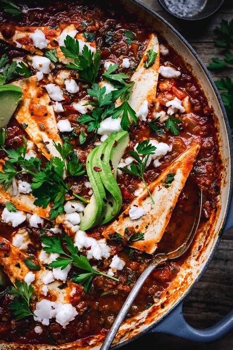 Bites of the creamy, lightly lemony, vegan cheese complement. Vegan Shakshuka with Tofu - One Pot | Crowded Kitchen