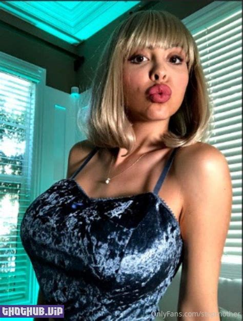Zayla Stepmother Onlyfans Leaks Images Sexy Egirls