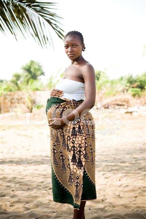 Foto De Stock Mujer Africana Embarazada Libre De Derechos FreeImages