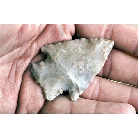 How To Identify Arrowheads Native American Artifacts Arrowheads Native American Heritage
