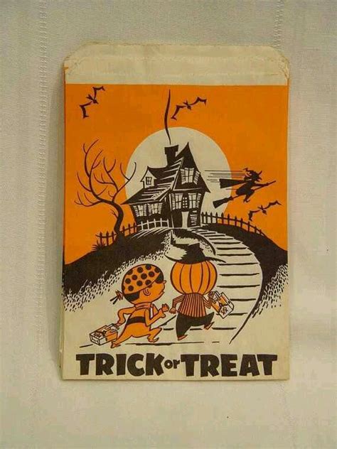 Halloween Trick Or Treat Bags Childhood Memories My Childhood