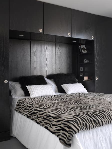 15 gorgeous wardrobe storage ideas. HOME DZINE Bedrooms | Storage ideas around the headboard