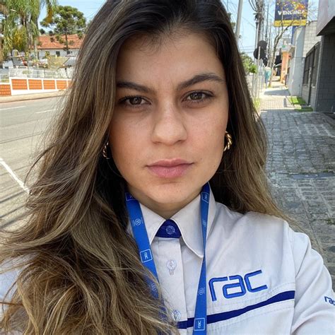 Renata Mulinari De Carvalho Engenheira Orçamentista Rac Engenharia