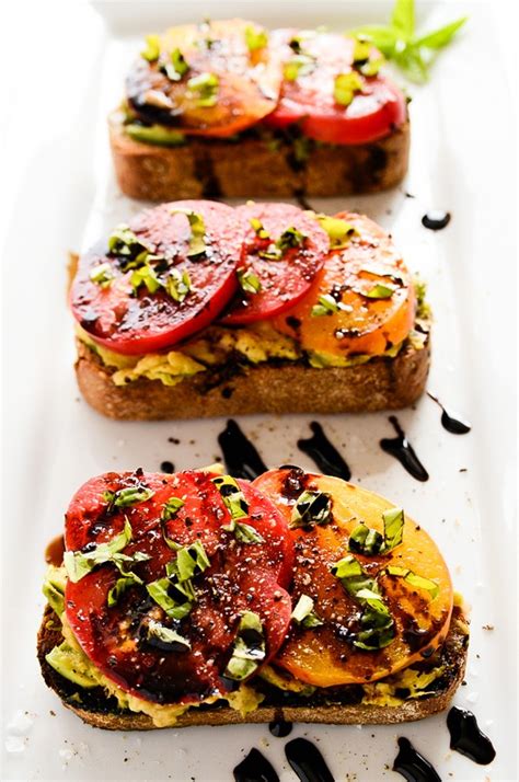 We've put together a lineup of some of the best vegan and vegetarian breakfast ideas we've ever seen. 20 Protein-Packed Vegetarian Meals | Eat This Not That