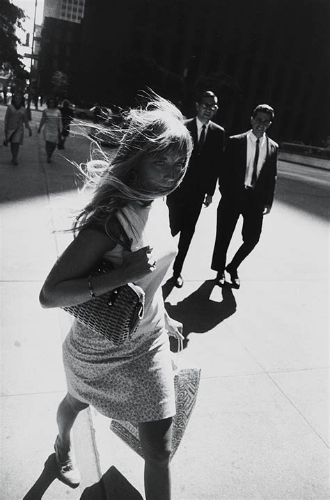 The Gale Force Of Garry Winogrand The Boston Globe