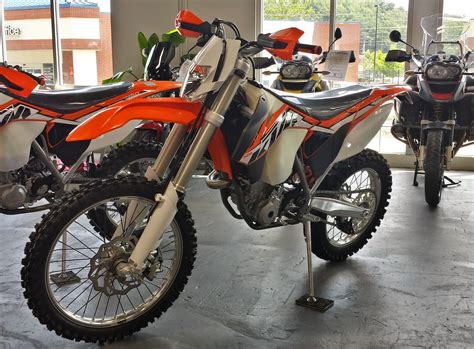 Best in classthe 350 exc f is the ultimate enduro when it comes to optimum rideability and maximum enduro performance. 2014 KTM 350 XCF-W - Moto.ZombDrive.COM