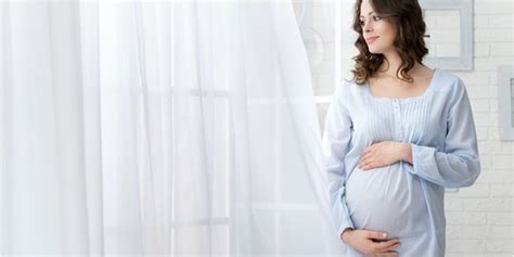 Panjang badannya juga sudah bertumbuh tiga sampai empat kali lipat dari masa akhir trimester pertama. Tips Menambah Berat Badan Bayi Dalam Kandungan Saat Usia 8 ...