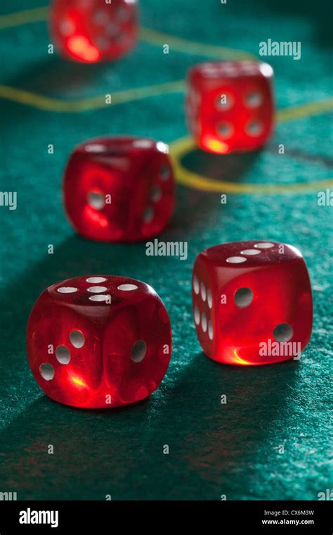 Five On Dice Hi Res Stock Photography And Images Alamy