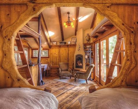 7 Tiny Cabin Homes That Are Perfect For Winter Hibernation Tree House