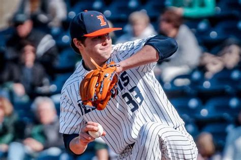 Illinois Baseball Jumps To 24th In Rankings Recap Scores The