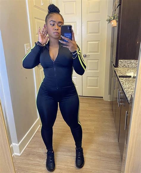 Follow Slayinqueens For More Poppin Pins Curvy Girl Fashion