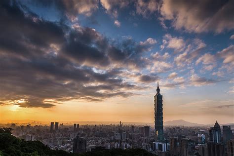 Taipei Sunset Photograph By Taipei Taiwan By Balmung Fine Art America