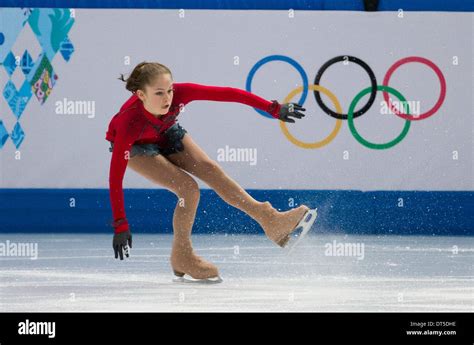 Yulia Lipnitskaya Hi Res Stock Photography And Images Alamy