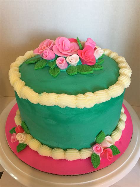 Conveniently located just off the 10 freeway between la brea and crenshaw, minutes from usc and dtla. Vintage Cake I made this for a 10 year old little girl's Birthday | Novelty birthday cakes ...
