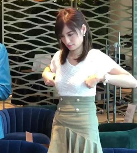 Hong kong fashion brand kanalili founder lilian kan 簡幗儀, also fashion designer, weekdays are their own model for the brand promotion, really strong woman? 人前人後？前TVB新聞小花陳嘉倩被指黑臉不配合，女神形象崩塌 - 每日頭條