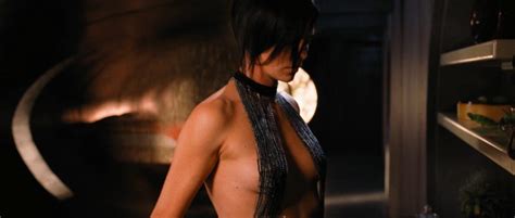 Charlize Theron Sexy Aeon Flux Nude Screen Captures Screenshots