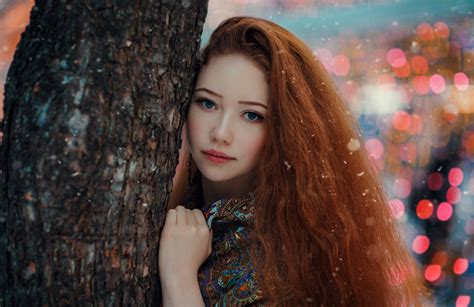2560x1662 Redhead Girl Long Hair Woman Model Blue Eyes Face Bokeh Wallpaper