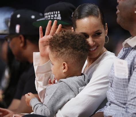 Jay Z To Swizz Beatz Watch Your Son After Egypt Kisses Blue Ivy