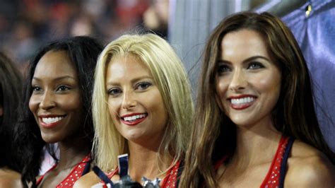 10 questions with patriots cheerleader jessica