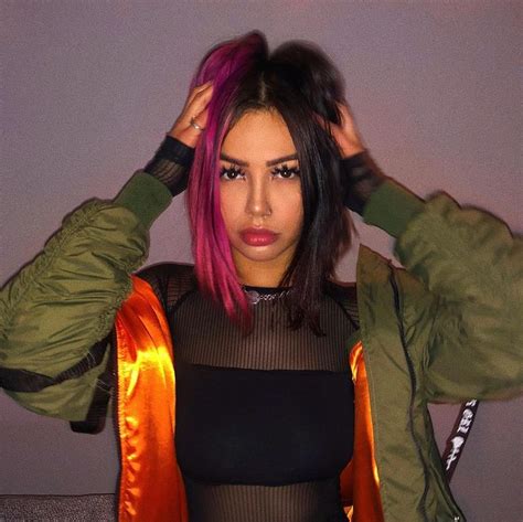 Arzaylea On Instagram “get Out Of My Head” Split Dyed Hair Hair Streaks Pink Hair Dye