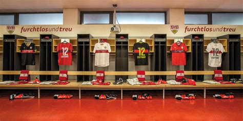Jun 23, 2021 · nun ist es also offiziell: VfB Stuttgart 15-16 Trikots veröffentlicht - Nur Fussball