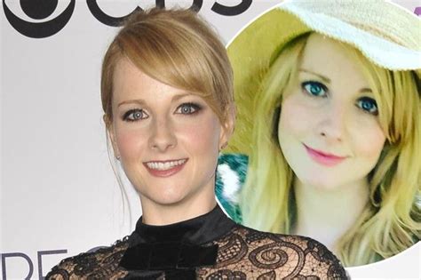 The Big Bang Theory Star Melissa Rauch Reveals Her Pregnancy Following