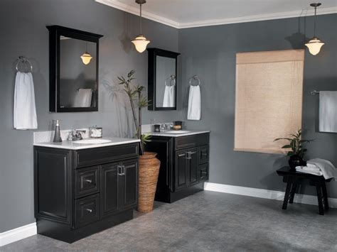 Turn your bathroom into the ultimate grooming sanctuary with elegant linen cabinets and vanities. Bathroom Cabinet Ideas for More Impressive Squeezing ...