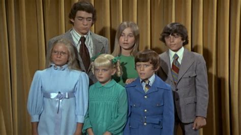Watch The Brady Bunch Season 3 Episode 13 Not So Rosed Colored Glasses