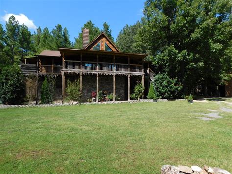 Hot springs national park is in an urban area, surrounding the north end of the city of hot springs. Knotty and Nice Cabins in Hot Springs, Arkansas - Home