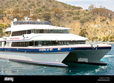Catalina Express Ferry Catalina Jet Departs Avalon For Long Beach