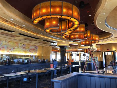 Inside The Cheesecake Factory Rchattanooga