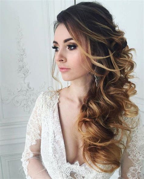 This Beautiful Bridal Hairstyle Perfect For Any Wedding Venue 2852470