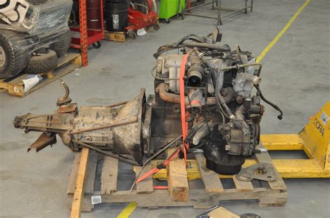 They consist of pistons, a cylinder block and a head, which contains the valve train. SuperTruck: Clutch and the Milwaukee Electric Car Club