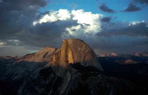 The Geologic Story Of Yosemite National Park 1987