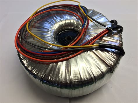 Toroidal Transformer for 4 x 572B amplifiers 230V primary - The DX Shop ...