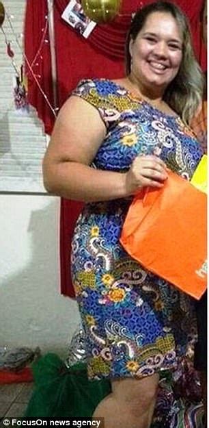 Brazilian Woman Called Fat By Family Sheds Seven Stone Daily Mail