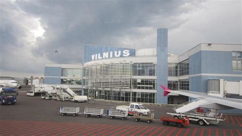 Egbb), formerly birmingham international airport, is an international airport located 7 nautical miles (13 km; Bild "Airport Vilnius" zu Vilnius/Wilna in Vilnius/Wilna