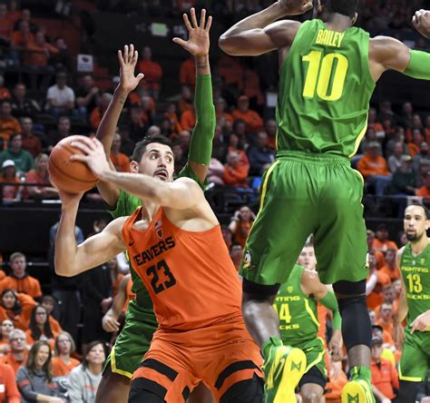 Pac 12 Mens Basketball Power Rankings Top Four Places Up For Grabs