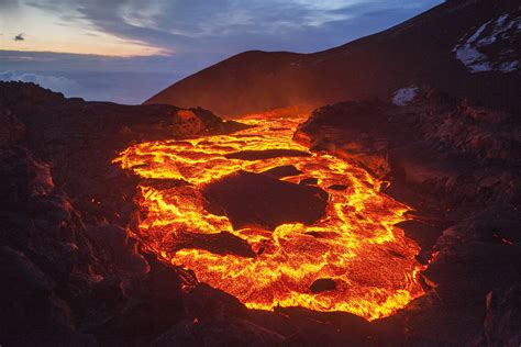 Erupci N Del Kilauea En Haw I Por Qu Es Tan Complicado Detener La Lava De Un Volc N Teletica