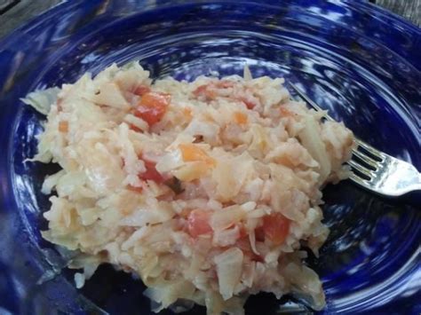 Greek Rice With Cabbage And Tomatoes Lahanorizo Recipe