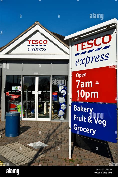 Tesco Entrance High Resolution Stock Photography And Images Alamy