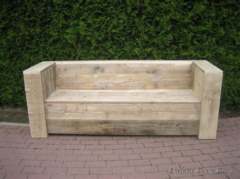 Das vollholz, aus das echte europaletten bestehen, ist stabil, sehr hochwertig und kann nach einer soeziellen hitzebehandlung nicht mehr. Holzbank Selber Bauen Bauanleitung | Gartenbank selber ...