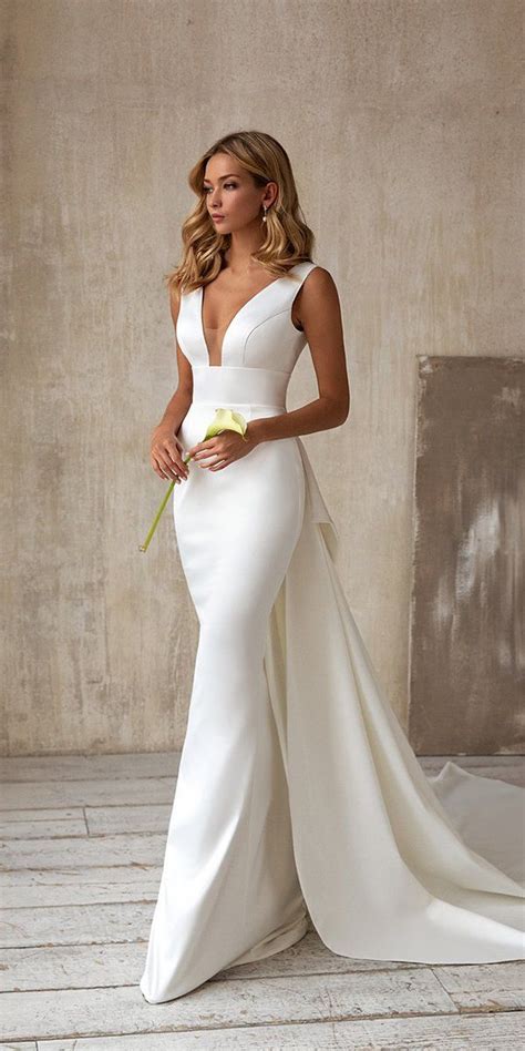 fashion forward wedding dresses expert tips faqs classy wedding dress plain wedding dress