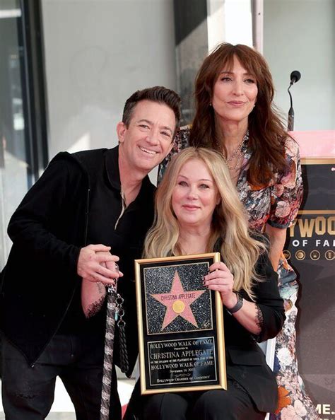 Christina Applegate 50 Clutches Cane As She Receives Hollywood Star