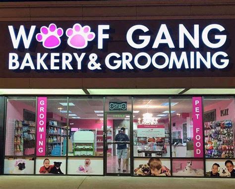 Our store also offers grooming, training, adoptions, veterinary and curbside pickup. Woof Gang Bakery - Sarasota, FL - Pet Supplies