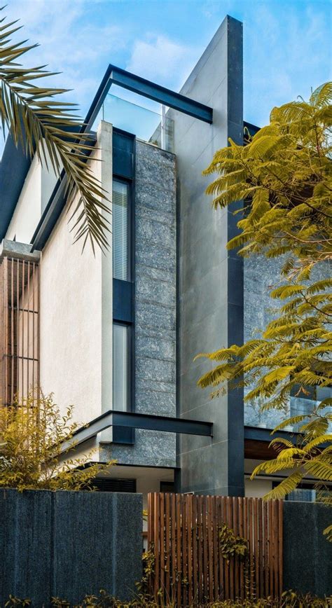 A Subtle And Classy Aesthetic Residence Design | And Studio - The