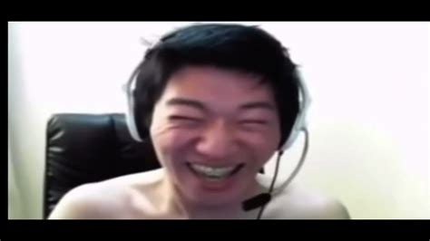 Angry Korean Gamer Laughing Youtube